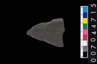 藏品(不明磨製石器殘件)的圖片