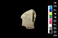 藏品(磨製石器殘件)的圖片