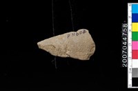 藏品(磨製石器殘件)的圖片