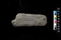 藏品(不明石器殘件)的圖片