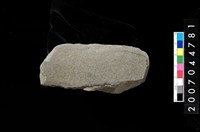 藏品(磨製石器殘件)的圖片