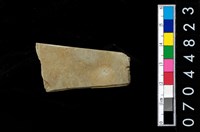 藏品(磨製石器殘件)的圖片