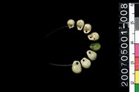 藏品(鈴形玉珠)的圖片