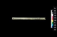 藏品(兩端帶穿玉棒)的圖片