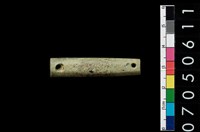 藏品(兩端帶穿玉棒)的圖片