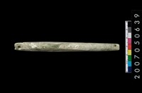 藏品(兩端帶穿玉棒)的圖片