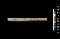 藏品(兩端帶穿玉棒)的圖片