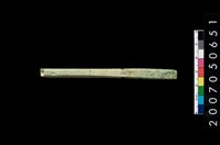 藏品(兩端帶穿玉棒)的圖片