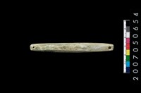 藏品(兩端帶穿玉棒)的圖片