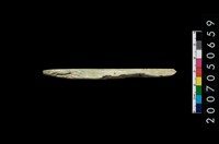 藏品(兩端帶穿玉棒)的圖片