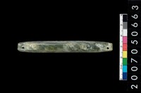 藏品(兩端帶穿玉棒)的圖片