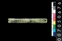 藏品(兩端帶穿玉棒)的圖片