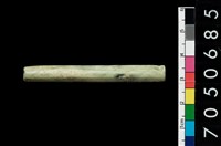 藏品(兩端帶穿玉棒)的圖片