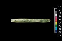 藏品(兩端帶穿玉棒)的圖片