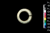 藏品(環狀玦形耳飾)的圖片