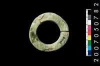 藏品(環狀玦形耳飾)的圖片