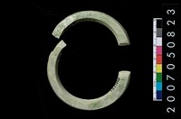 藏品(環狀玦形耳飾)的圖片