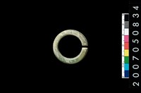 藏品(環狀玦形耳飾)的圖片