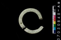 藏品(環狀玦形耳飾)的圖片