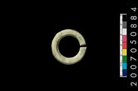 藏品(環狀玦形耳飾)的圖片