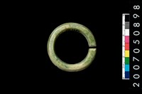 藏品(環狀玦形耳飾)的圖片