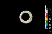 藏品(環狀玦形耳飾)的圖片