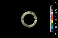 藏品(環狀玦形耳飾)的圖片