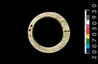 藏品(環狀玦形耳飾)的圖片