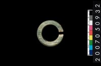 藏品(環狀玦形耳飾)的圖片