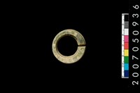 藏品(環狀玦形耳飾)的圖片