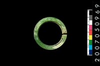 藏品(環狀玦形耳飾)的圖片