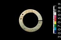 藏品(環狀玦形耳飾)的圖片