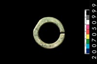 藏品(環狀玦形耳飾)的圖片