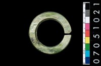 藏品(環狀玦形耳飾)的圖片