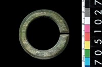 藏品(環狀玦形耳飾)的圖片