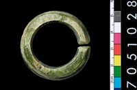 藏品(環狀玦形耳飾)的圖片