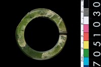 藏品(環狀玦形耳飾)的圖片