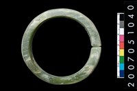 藏品(環狀玦形耳飾)的圖片