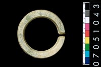 藏品(環狀玦形耳飾)的圖片