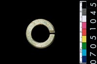 藏品(環狀玦形耳飾)的圖片