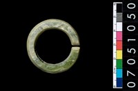 藏品(環狀玦形耳飾)的圖片