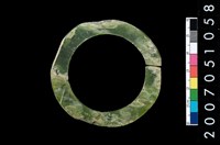 藏品(環狀玦形耳飾)的圖片