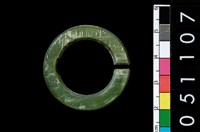 藏品(環狀玦形耳飾)的圖片