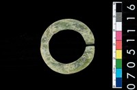 藏品(環狀玦形耳飾)的圖片