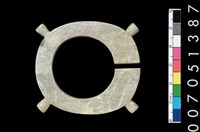 藏品(帶四突起玦形耳飾)的圖片