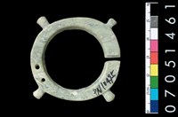 藏品(帶四突起玦形耳飾)的圖片