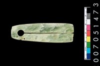 藏品(細長型玦形耳飾)的圖片