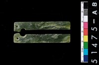 藏品(細長型玦形耳飾)的圖片