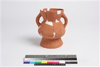 藏品(侈口歛唇折腹平底雙豎把圈足罐)的圖片