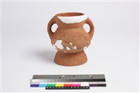 藏品(侈口斂唇折腹圓底雙豎把圈足罐)的圖片